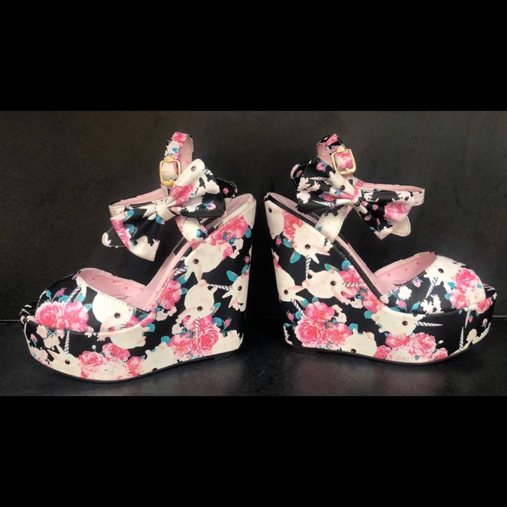 Iron Fist Buns N’ Roses Wedges 
Unicorn Bunny Print